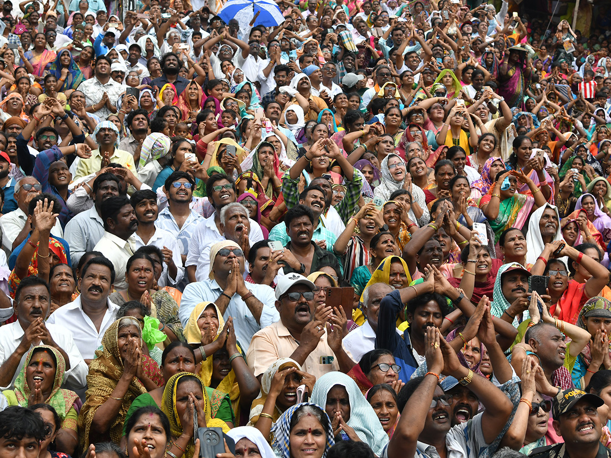 Garuda_20Bird_20At_20Raghunayaka_20Kalyanam_20at_20Prakasam_20District__20_283_29.jpg 3