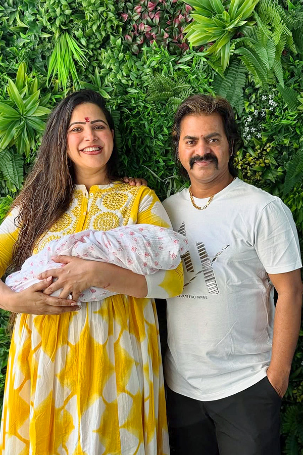 COmedian_20Redin_20Kingsley_20Ugadi_20Celebrations_20with_20Daughter_20Photos_20_281_29.jpg 2
