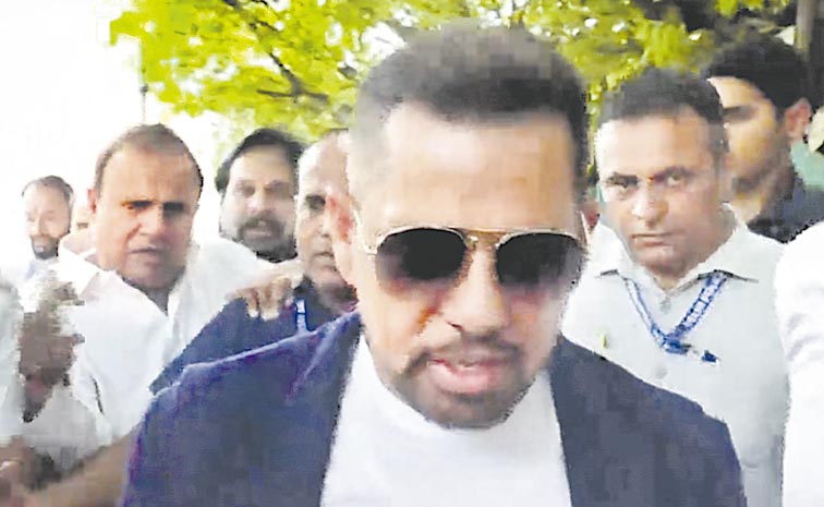 Robert-Vadra.jpg