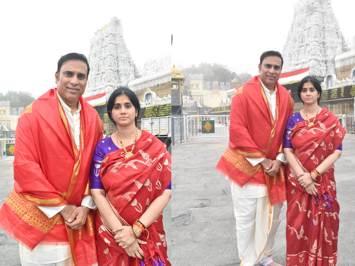 VVS_20Laxman_20Visits_20Tirumala_20Temple_20With_20Wife_20Photos_20_2816_29.jpg 1