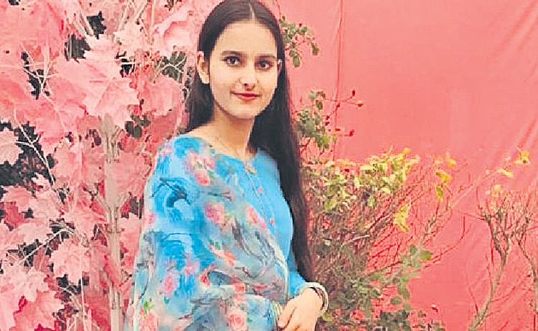 HARSIMRAT-RANDHAWA.jpg