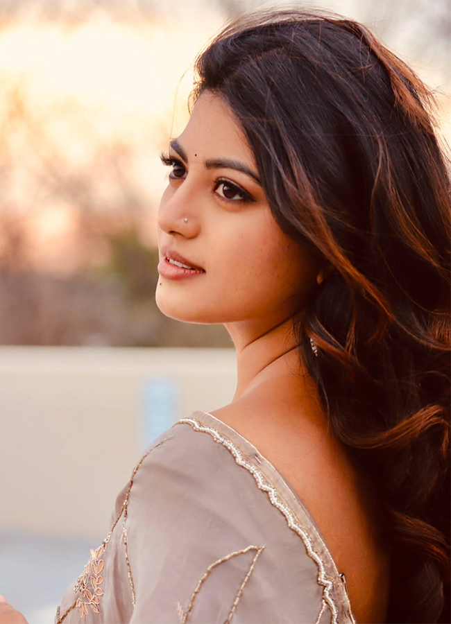 actress_20anandhi_20latest_20photos__20_286_29.jpg 6