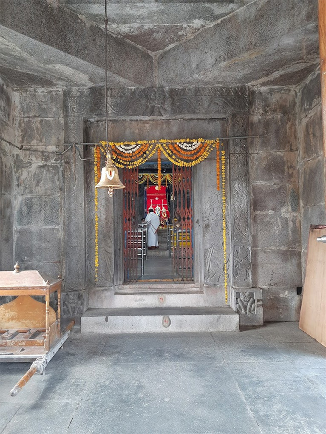 Dichpally_20Ramalayam_20is_20a_20Lord_20Rama_20temple_20located_20in_20Nizamabad_20Photos__20_284_29.jpg 4