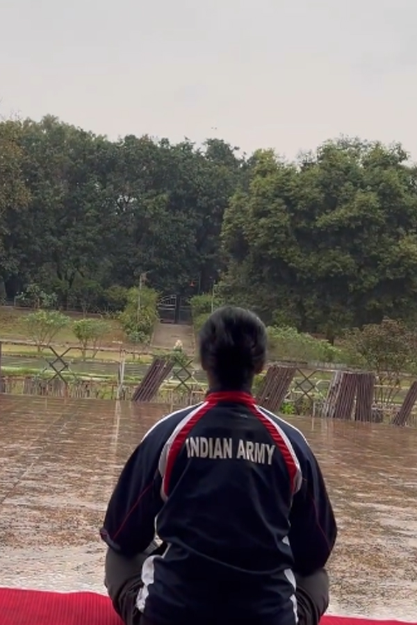 KhushbooPatani9.jpg 10