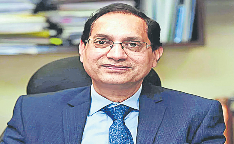 TUHIN.jpg