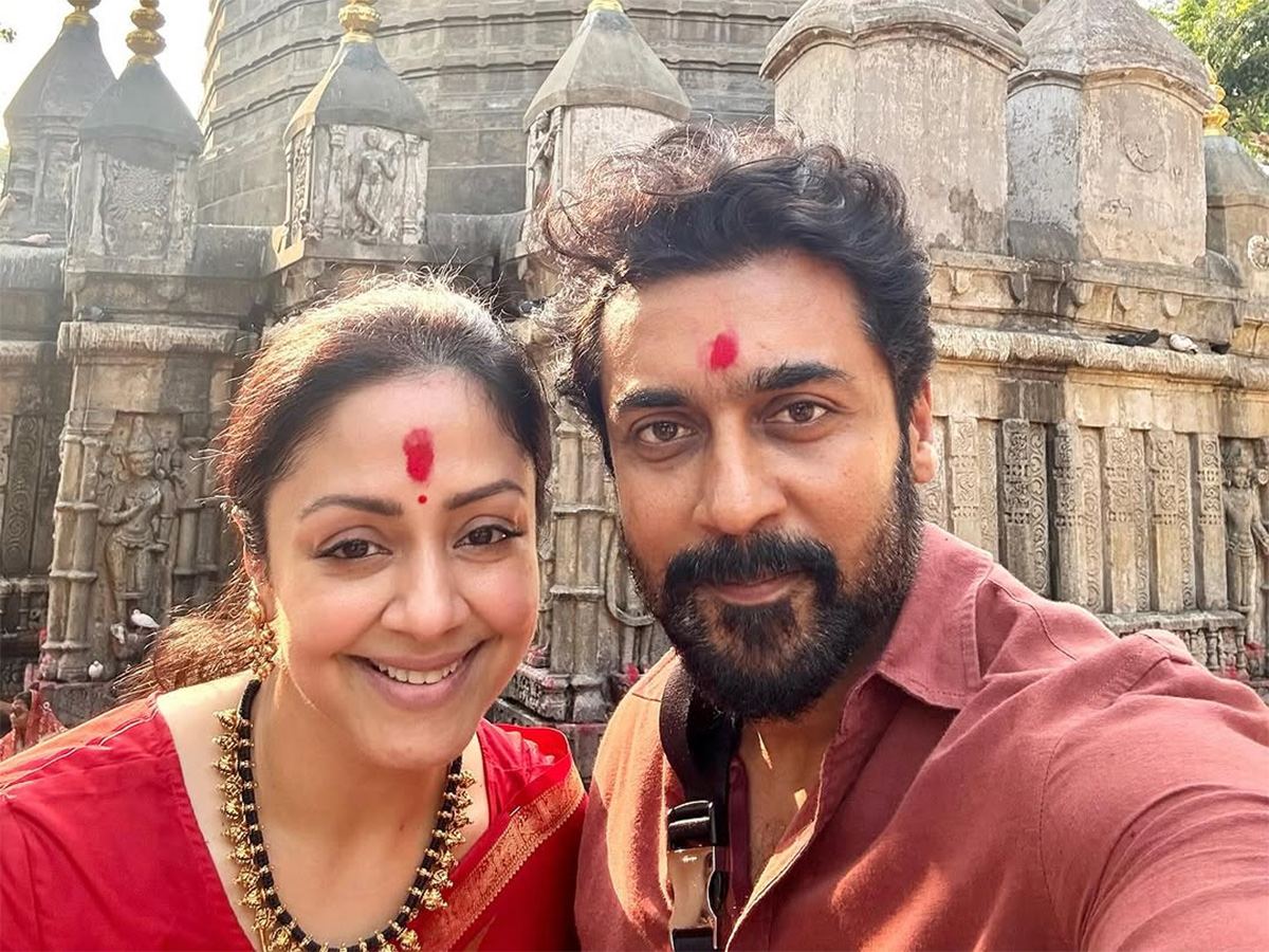 actress_20jyotika_20husband_20surya_20visited_20the_20sacred_20Shakti_20peethas__20_2810_29.jpg 10