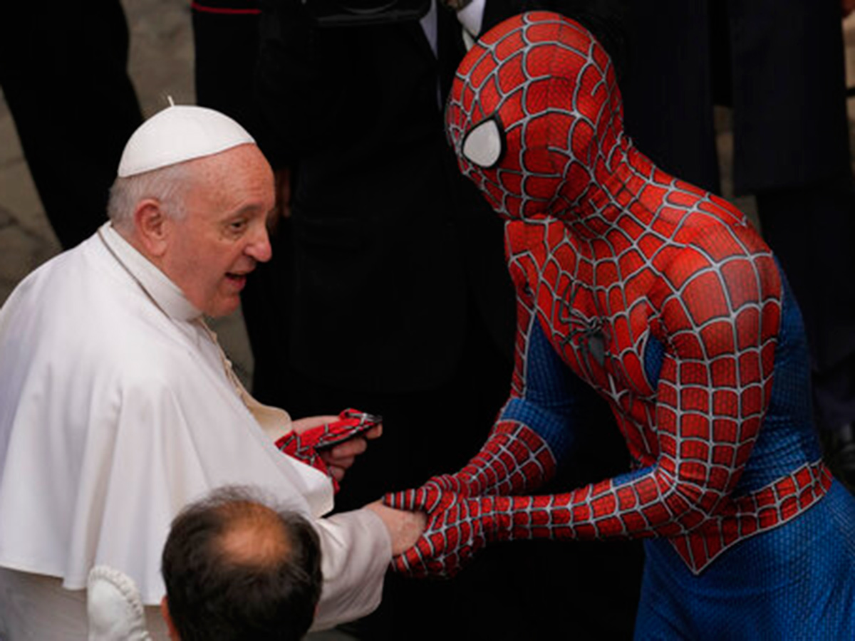 Pope_20Francis_20life_20in_20Rare_20Pictures_20Viral__20_283_29.jpg 3