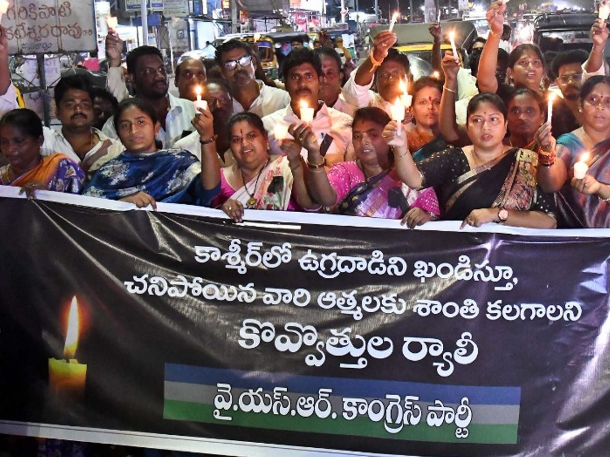 Candle_20rally_20from_20ysrcp14.jpg 15