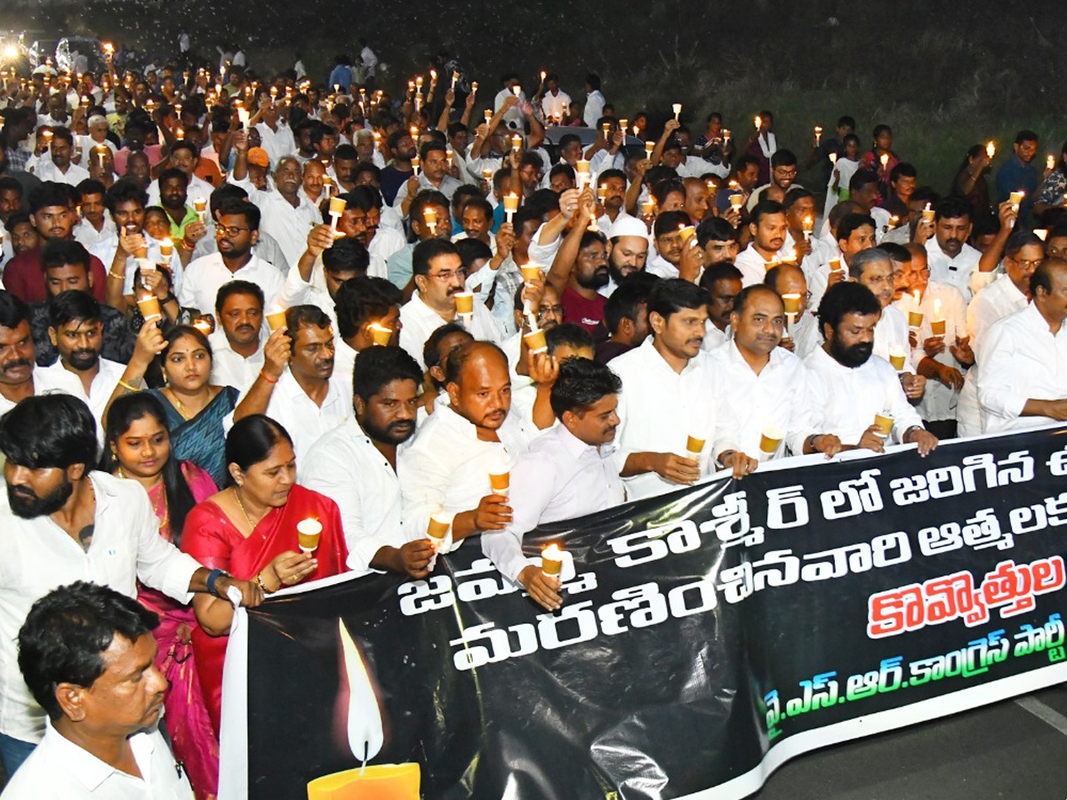 Candle_20rally_20from_20ysrcp6.jpg 7