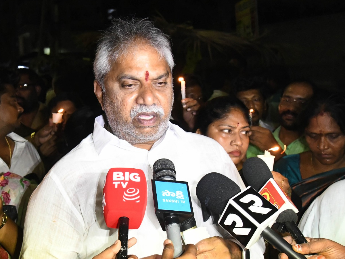 Candle_20rally_20from_20ysrcp9.jpg 10