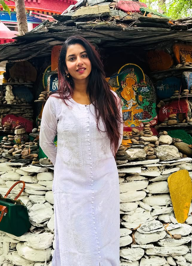Vishnupriya6_0.jpg 7