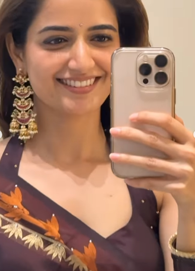 Ashika_20Ranganath13.jpg 14