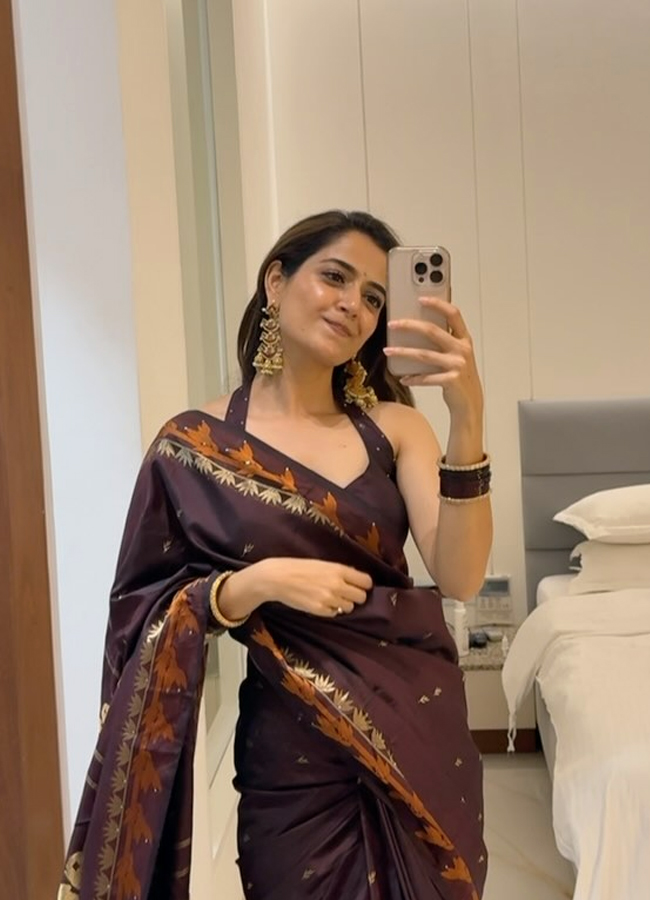 Ashika_20Ranganath4.jpg 5