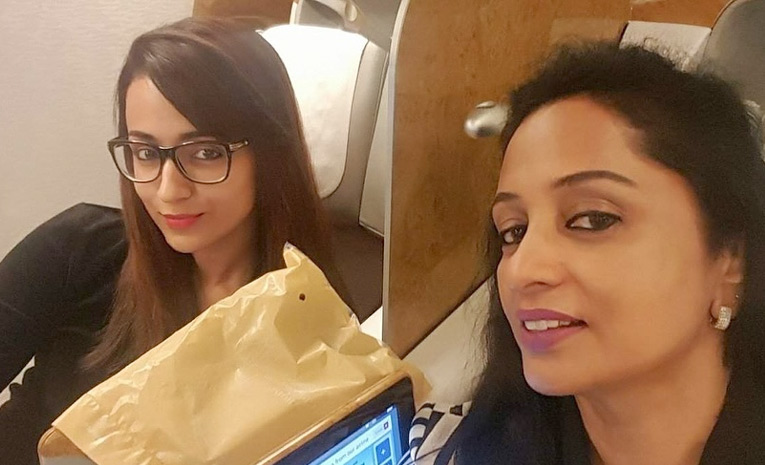 Have_20you_20seen_20Trisha_20mother_20She_20Pretty_20than_20her_21_20Photos_20_289_29.jpg 10