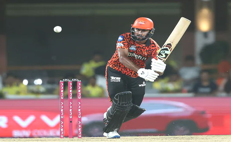 mendis_0.jpg