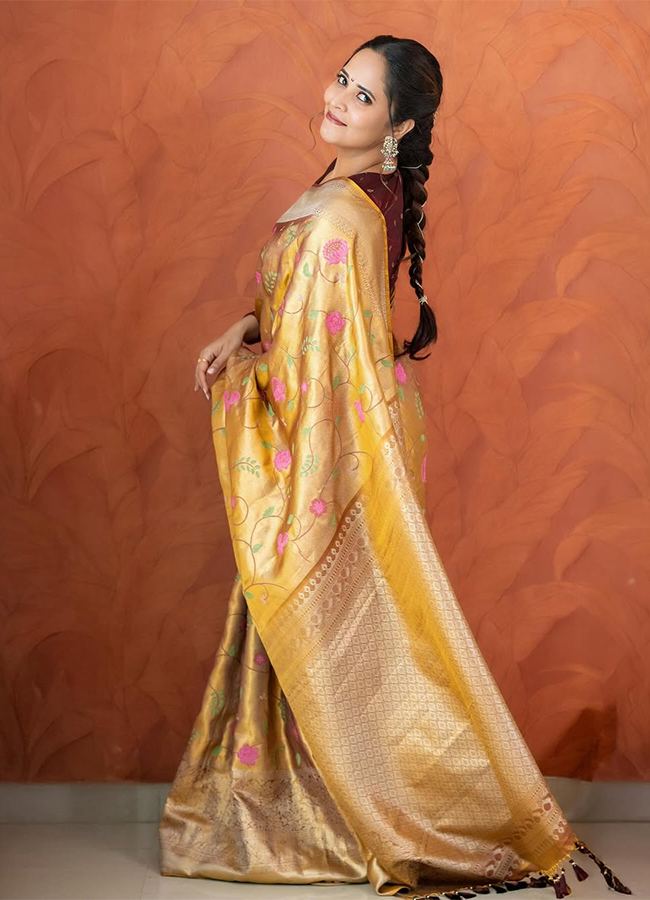 Actress_20Anasuya_20Bharadwaj_20Latest_20Photos__20_289_29.jpg 9
