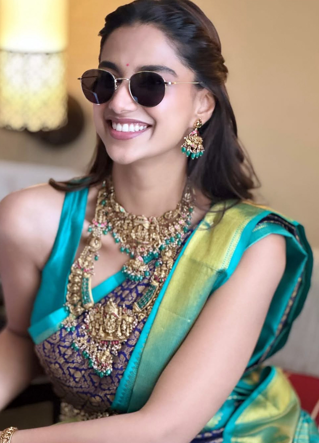 Meenakshi_20choudary3.jpg 4