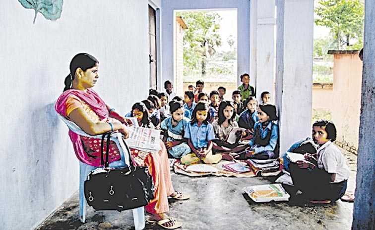 SCHOOL-TEACHER.jpg