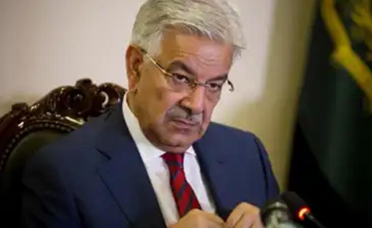 Govt-Suspends-Pakistan-Defe.jpg