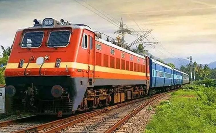 Summer-Special-Trains-Betwe.jpg