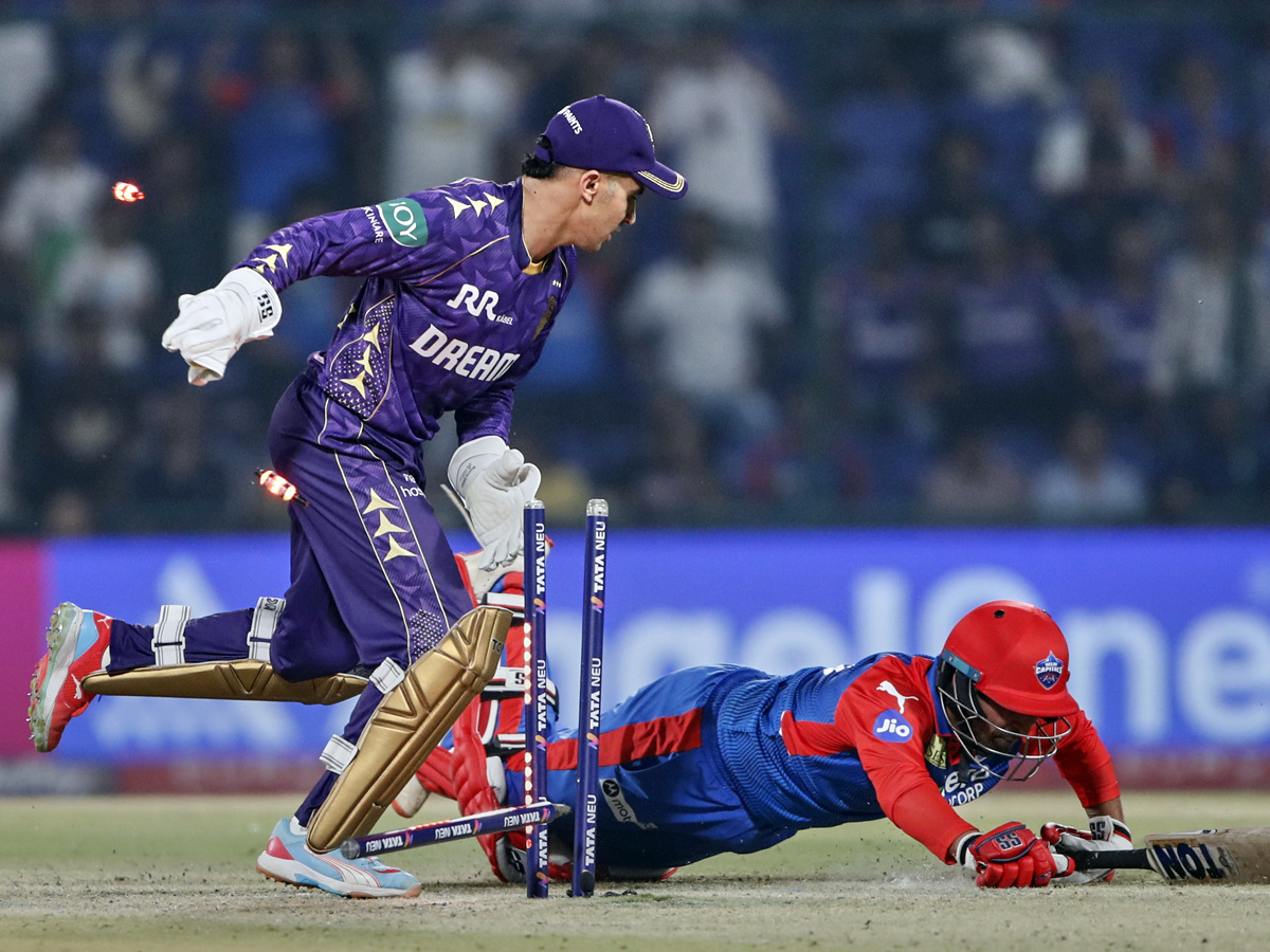 KKR_20vs_20DC_20match_20highlts11.jpg 11