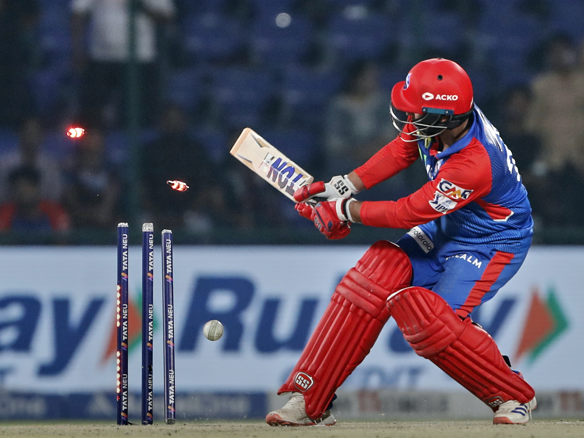 KKR_20vs_20DC_20match_20highlts12.jpg 12