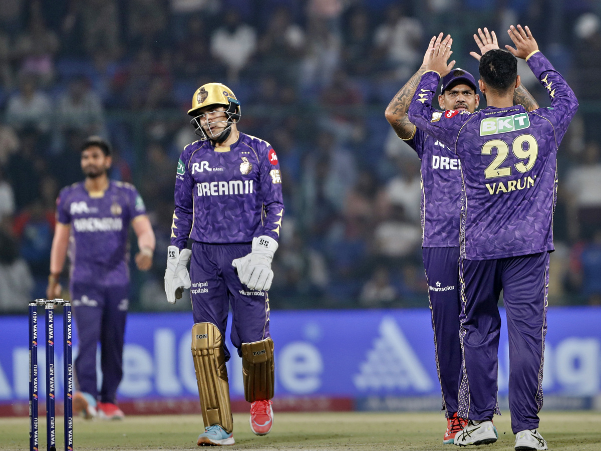 KKR_20vs_20DC_20match_20highlts6.jpg 6