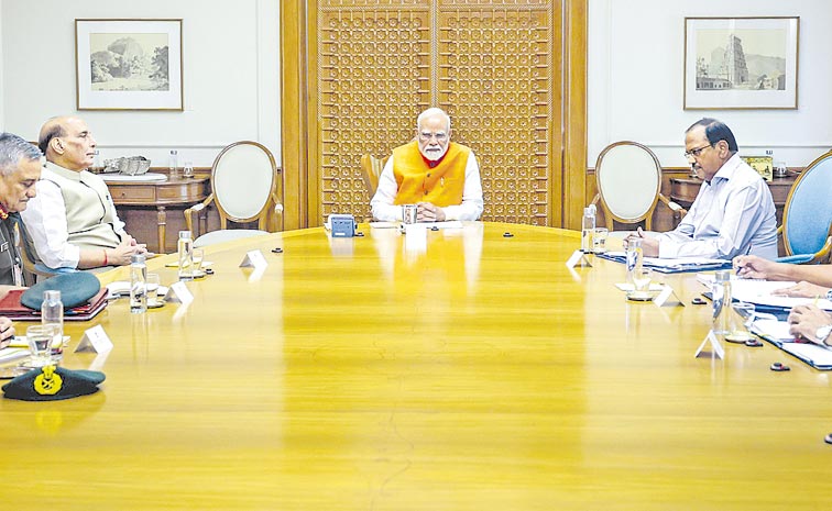 modi235.jpg