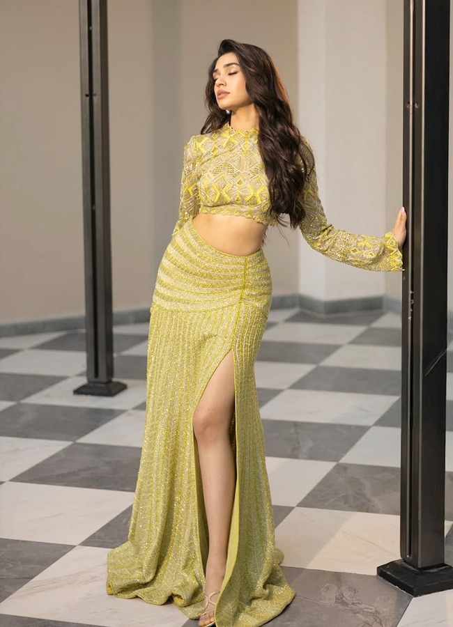 Krithi_20Shetty3.jpg 4