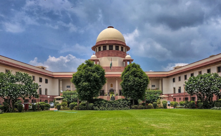 supreme_20court.jpg