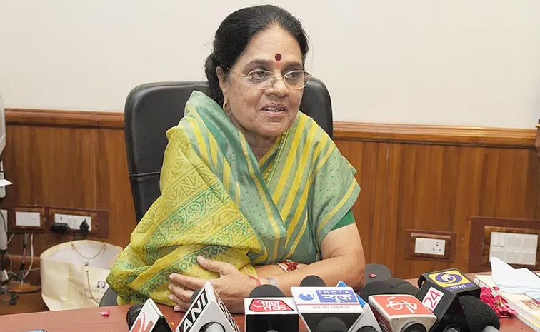 Girija_20Vyas.jpg