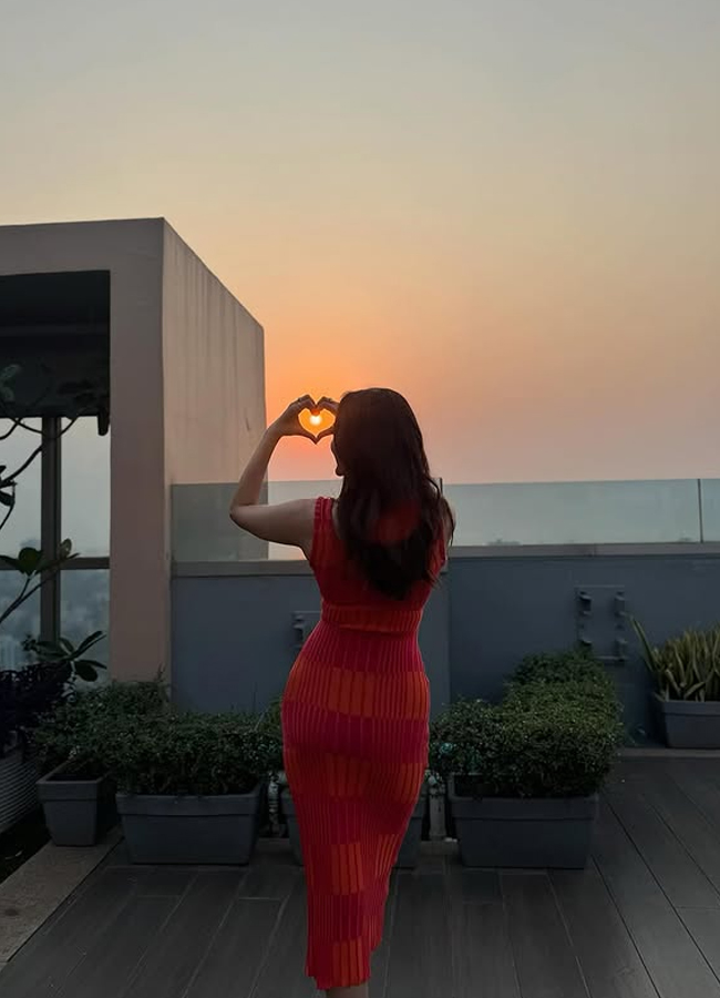 Pragya_20Jaiswal4.jpg 5