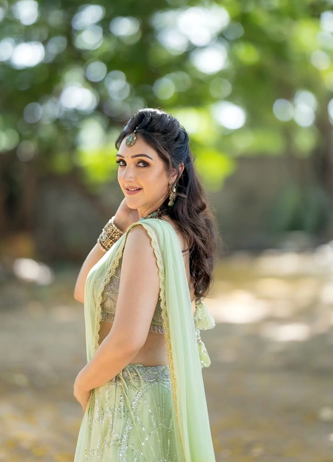 Sridevi_20vijay_20kumar12.jpg 13