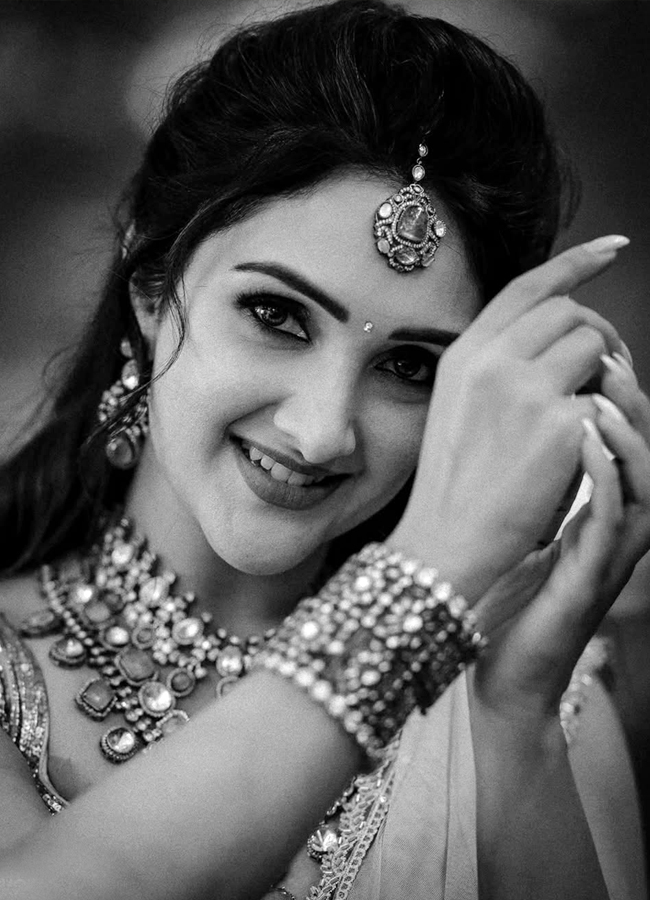 Sridevi_20vijay_20kumar13.jpg 14