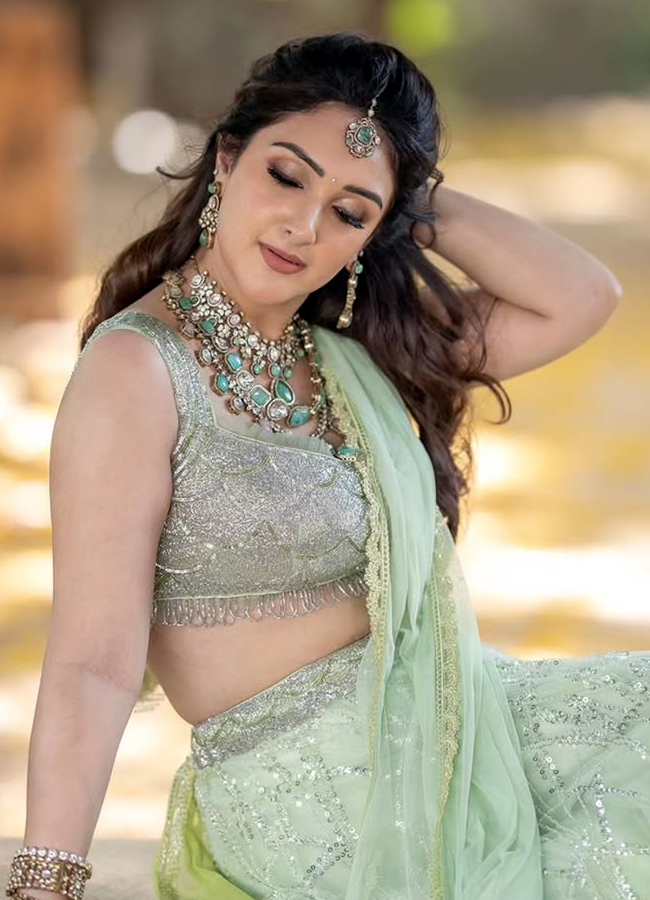 Sridevi_20vijay_20kumar7.jpg 8