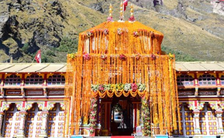badrinath-dham-Doors-Open.jpg