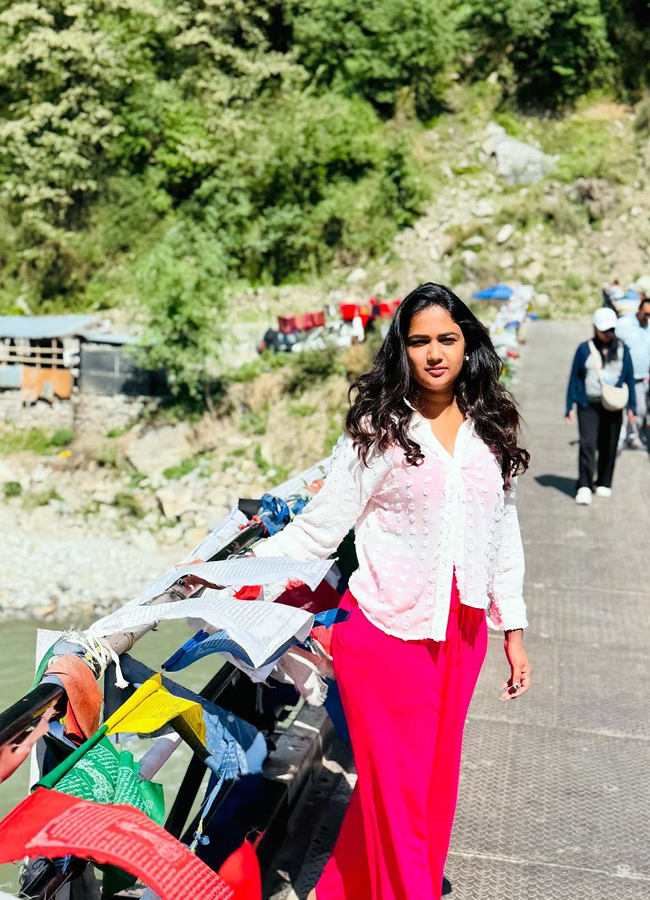 Ariyana_20Glory_20in_20Himachalpradesh7.jpg 8