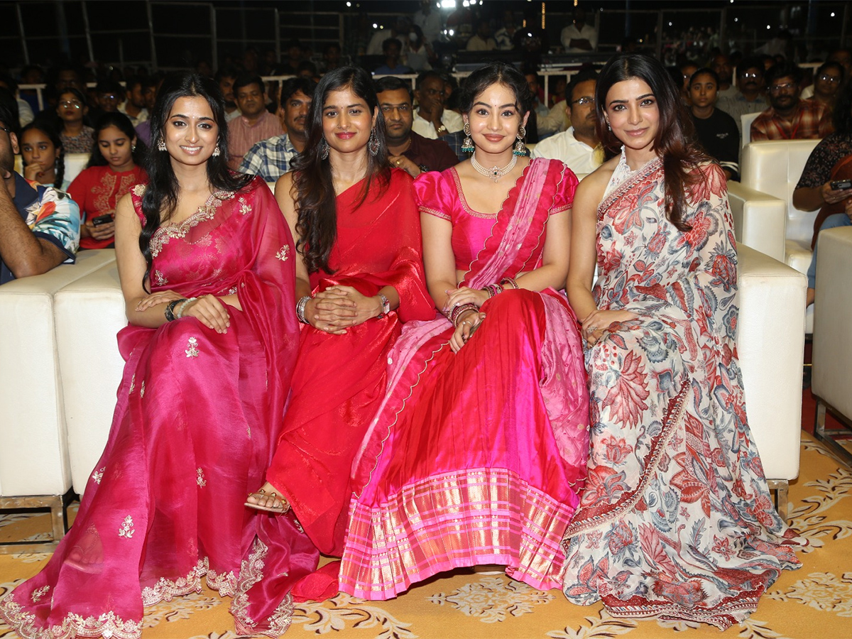 Samantha_20Subham_20Pre_20Release_20Event_20at_20Visakhapatnam_5.jpg 5