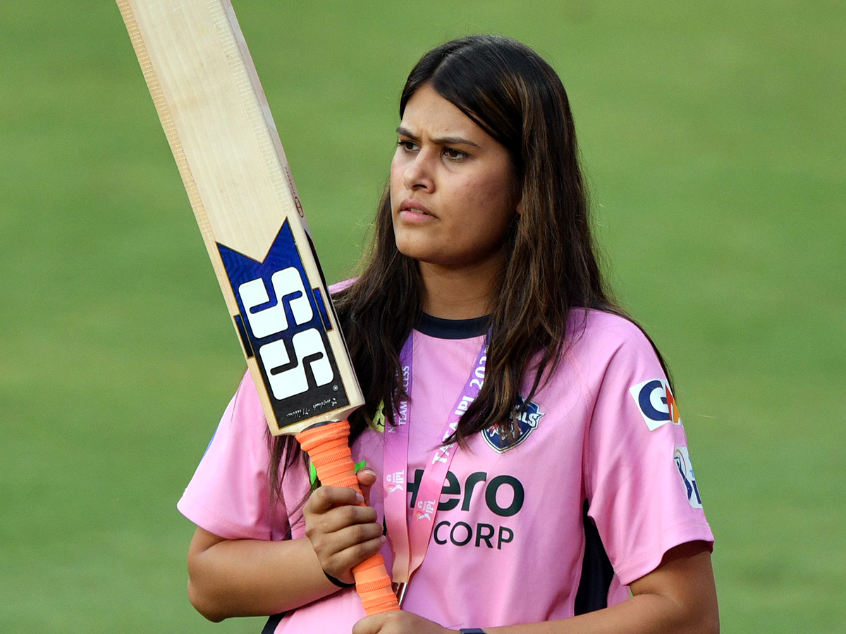Sunrisers_20Hyderabad_20vs_20Delhi_20Capitals_20Match_20in_20Hyderabad_20Photos__20_287_29.jpg 7