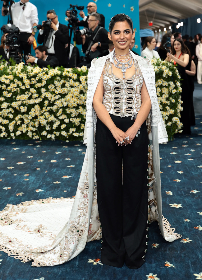 IShaa_20Ambani9.jpg 10