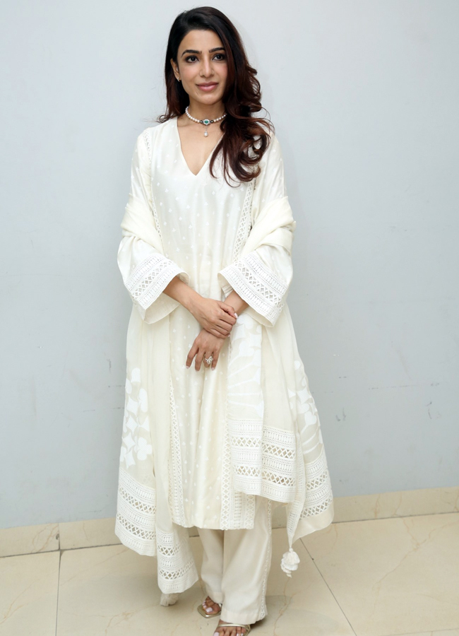 Samantha1.jpg 2