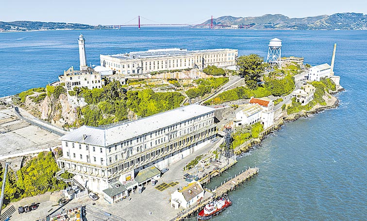 ALCATRAZ.jpg