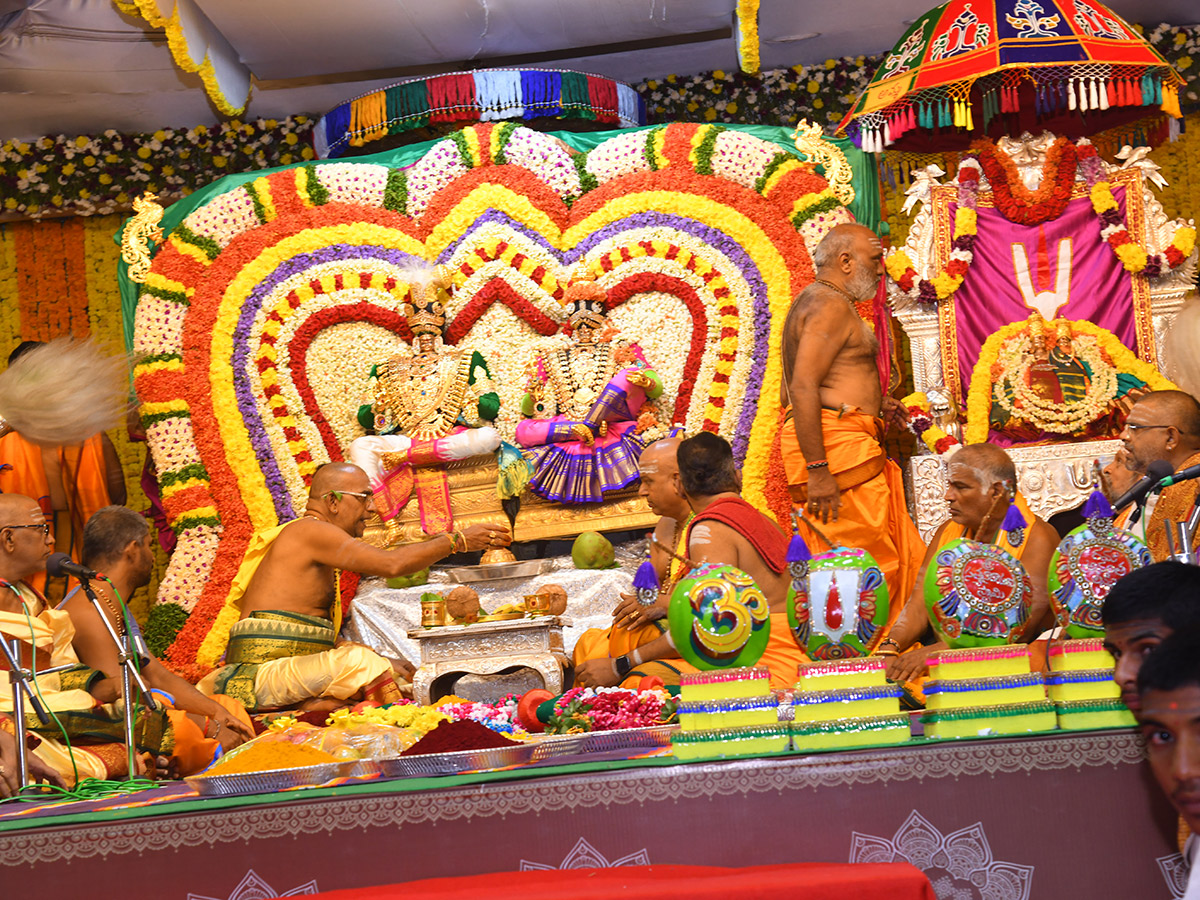 Annavaram_20Satyanarayana_20Swamy_20Kalyanam_202025_20Photos__20_2816_29.jpg 16
