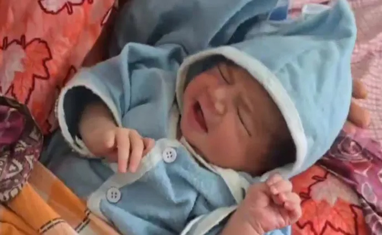 BABY.jpg