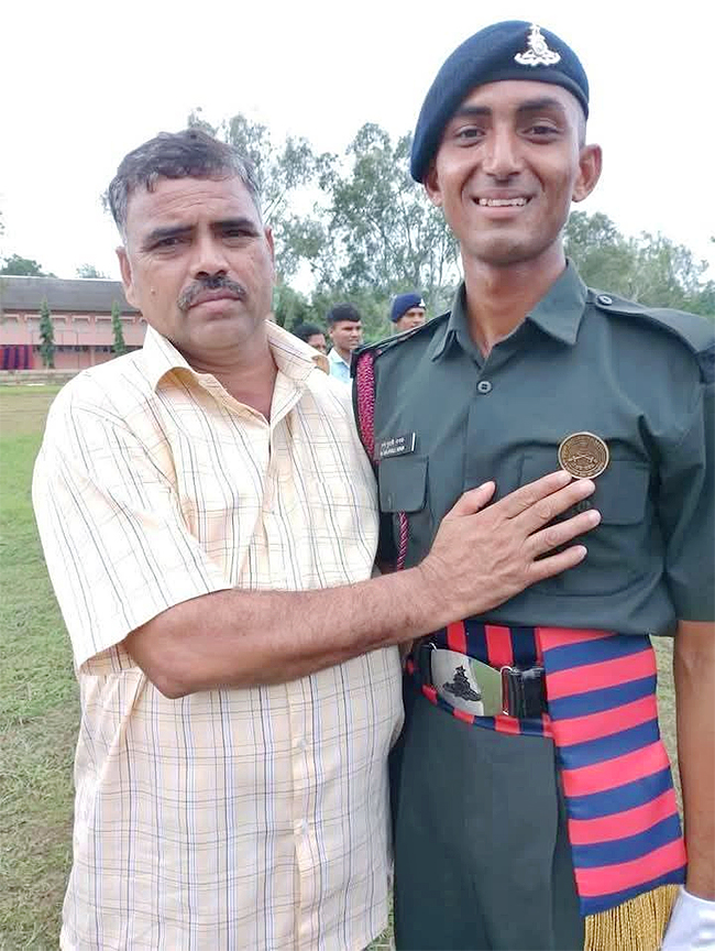 Photos_20Of_20Indian_20Army_20Jawan_20Murali_20Nayak_20Passed_20Away_20In_20Pakistan_20War_6.jpg 6