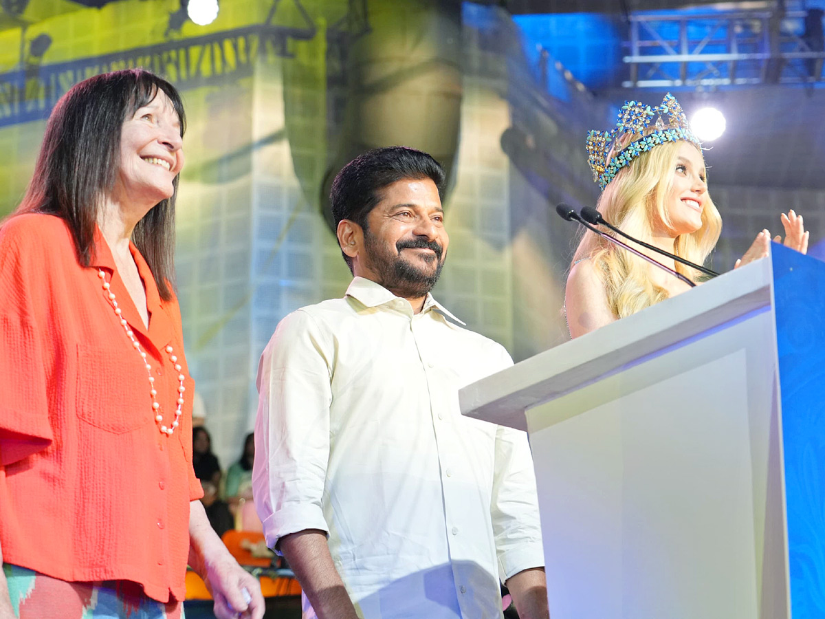 Miss_20World_202025_20kicks_20off_20with_20grand_20opening_20ceremony_20in_20Hyderabad_20Photos_20_2812_29.jpg 12