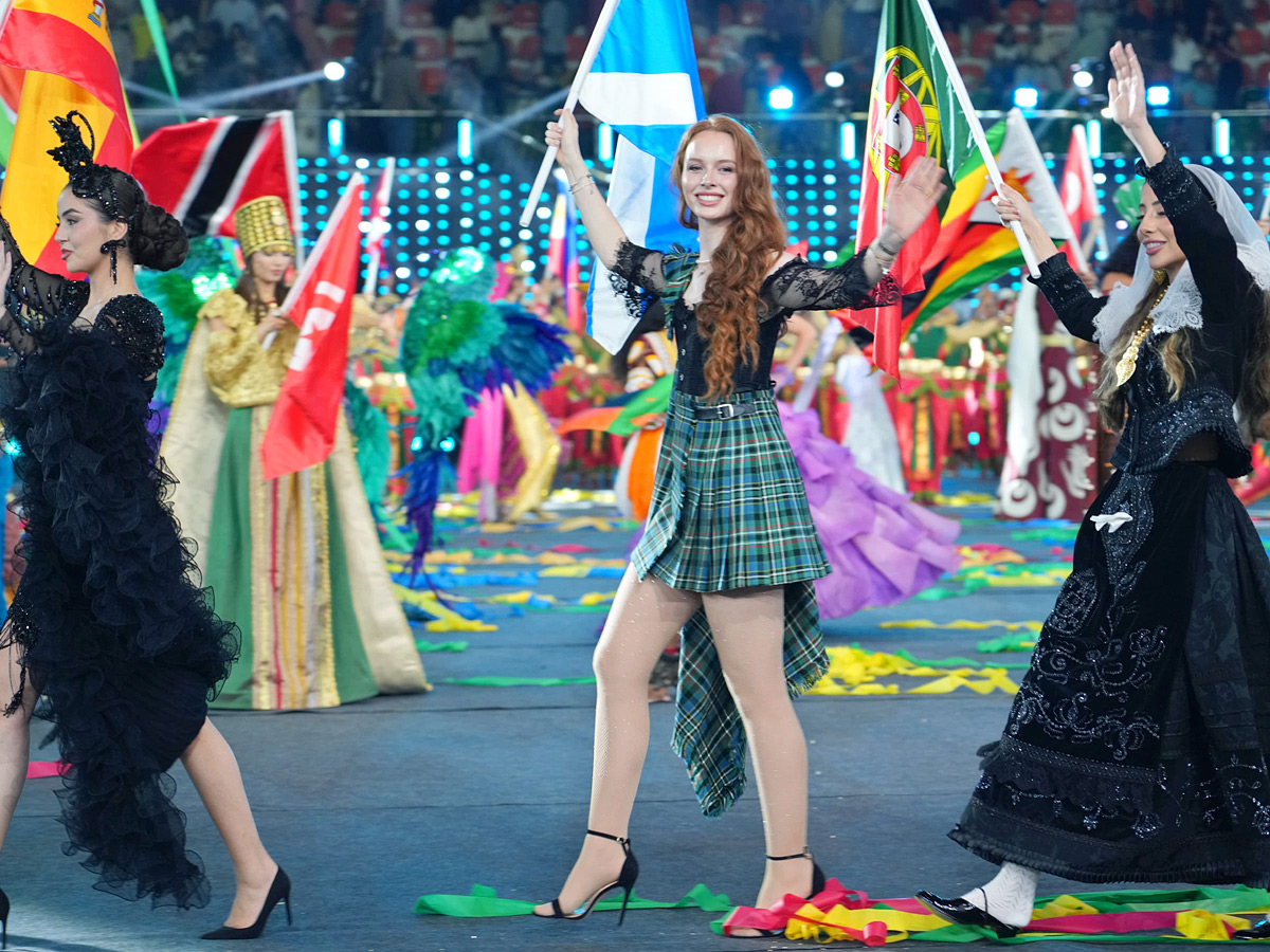 Miss_20World_202025_20kicks_20off_20with_20grand_20opening_20ceremony_20in_20Hyderabad_20Photos_20_2816_29.jpg 15