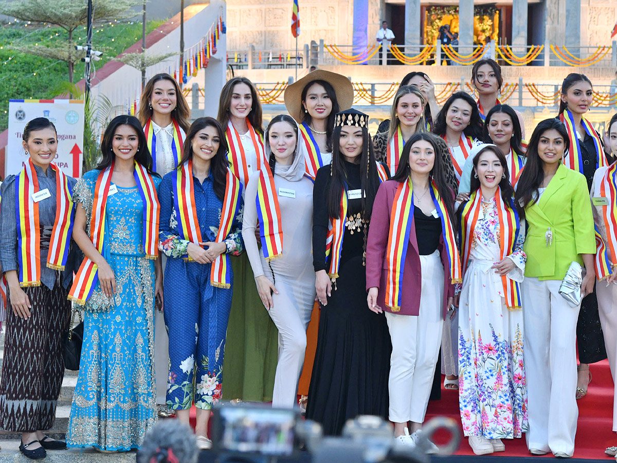 Miss_20World_20Contestants_20Visit_20Nagarjunasagar_20Buddhavanam_20Photos_20_2810_29.jpg 10