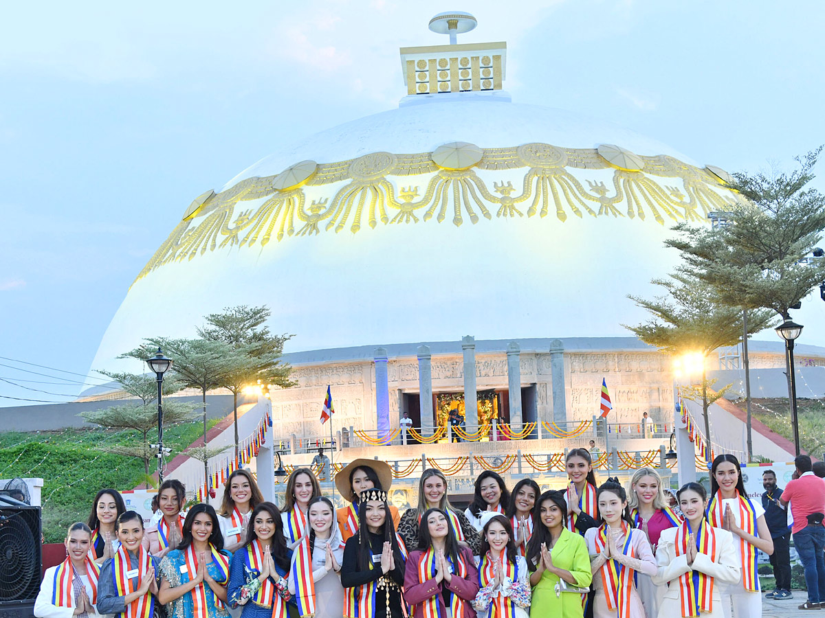 Miss_20World_20Contestants_20Visit_20Nagarjunasagar_20Buddhavanam_20Photos_20_286_29.jpg 6
