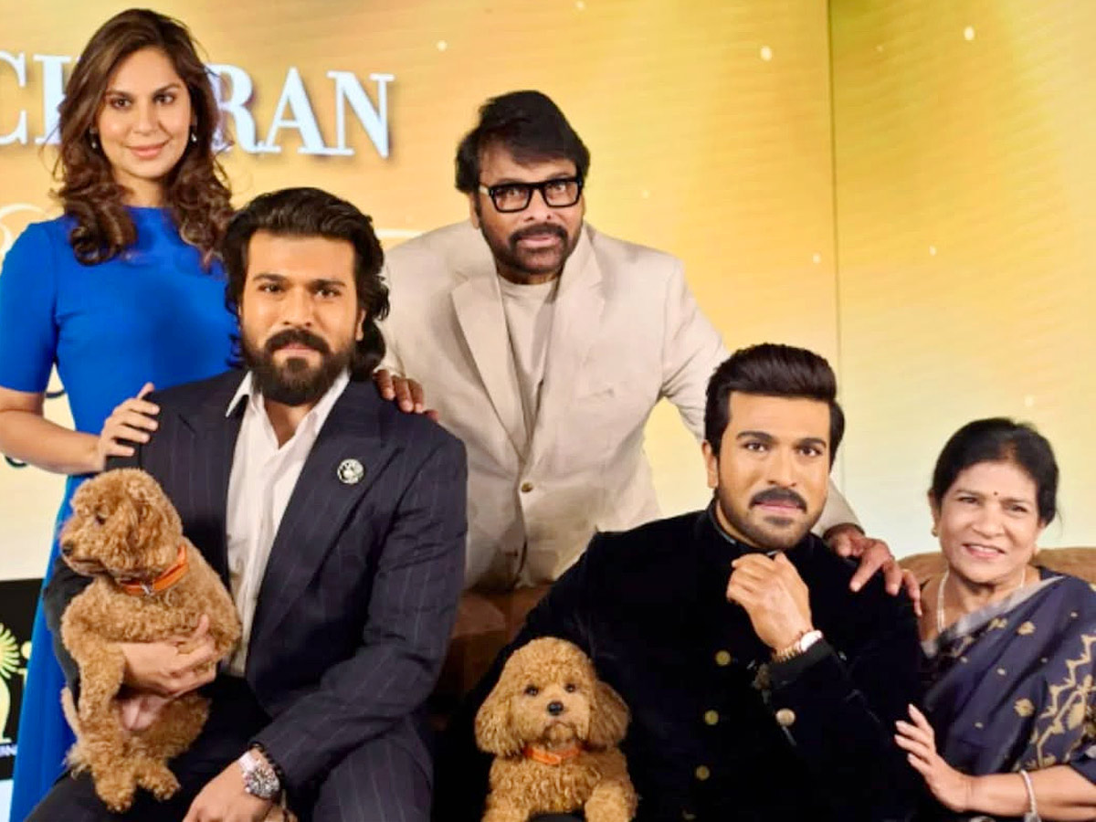 Ram_20Charan_20unveils_20his_20wax_20statue_20in_20London_20Photos_20_289_29.jpg 1